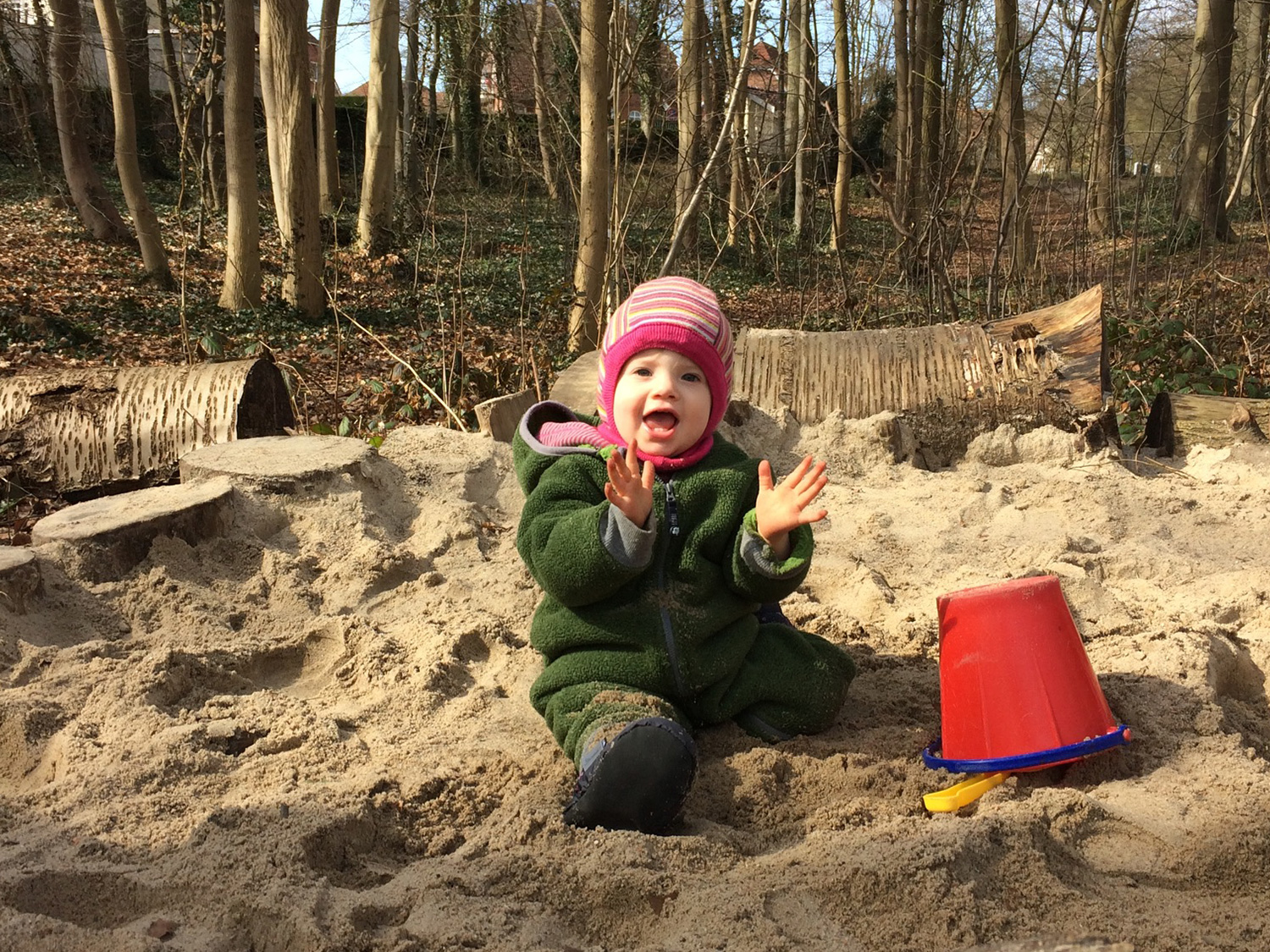 Die neue Sandkiste im Kindergarten